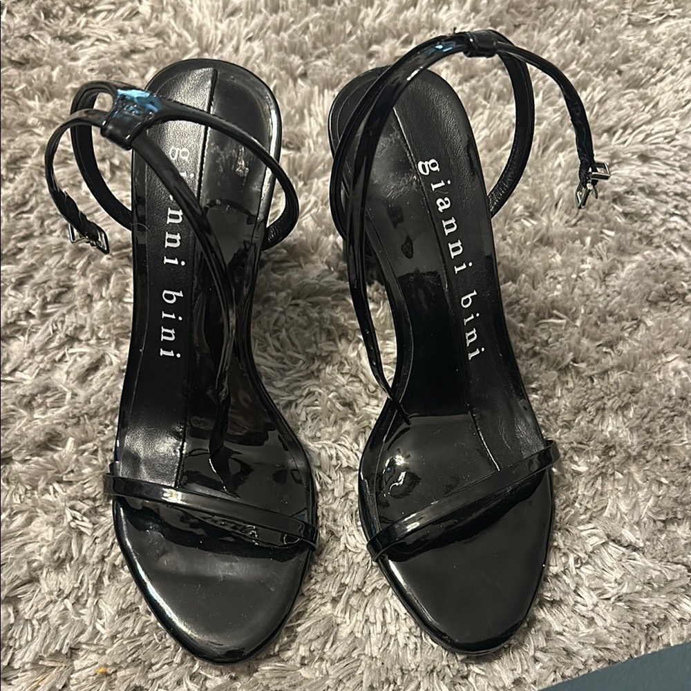 Gianni Bini Black Patent Leather Heels